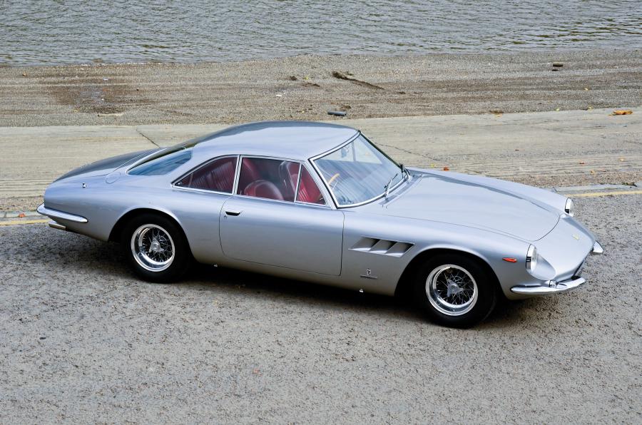  Ferrari 500 Superfast 1965 года  (фото 26 из 53)